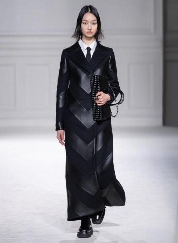 064 VALENTINO BLACK TIE PAP FW2324 