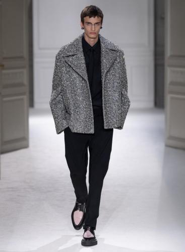 067 VALENTINO BLACK TIE PAP FW2324 