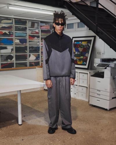 230222-KOCHE-AW23-LOOKBOOK Reto Schmid Look 4