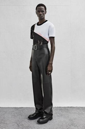 AMQ-A4-LOOKBOOK-MENSWEAR-SS23-13
