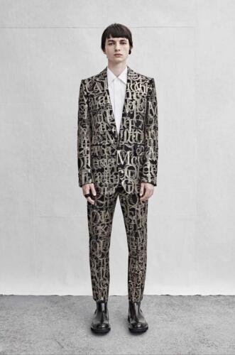 AMQ-A4-LOOKBOOK-MENSWEAR-SS23-17