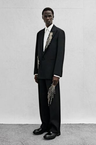 AMQ-A4-LOOKBOOK-MENSWEAR-SS23-28