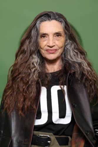 Loewe : Front Row - Paris Fashion Week - Womenswear Fall/Winter 2024-2025