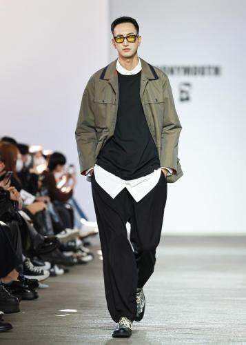 ANONYMOUTH 02
