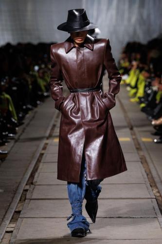 Alexander McQueen RTW AW24 Look 05