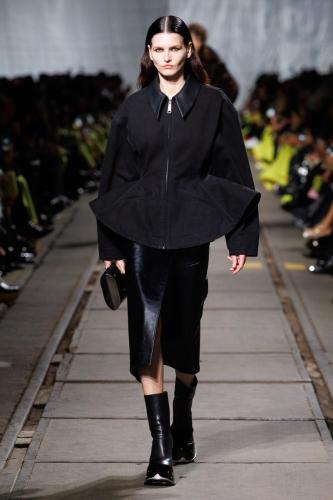 Alexander McQueen RTW AW24 Look 14