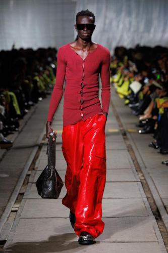 Alexander McQueen RTW AW24 Look 46