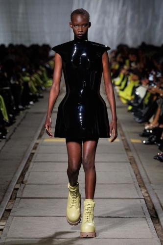 Alexander McQueen RTW AW24 Look 51