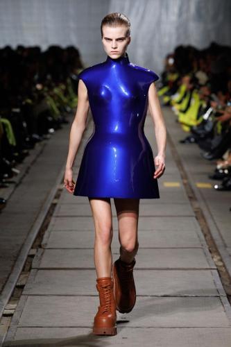 Alexander McQueen RTW AW24 Look 52