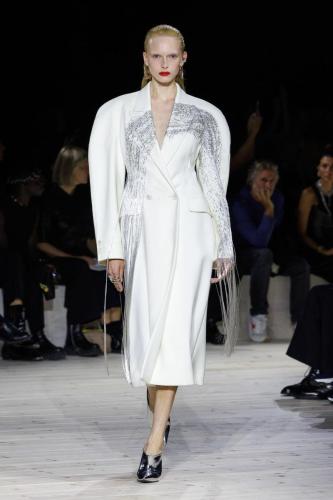 Alexander McQueen RTW SS24 30