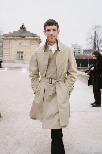 Arnaud-Valois-at-the-Alexander-McQueen-FW23-Show001