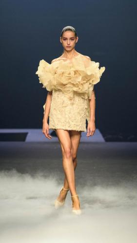 Ashi HCfw23 Look09