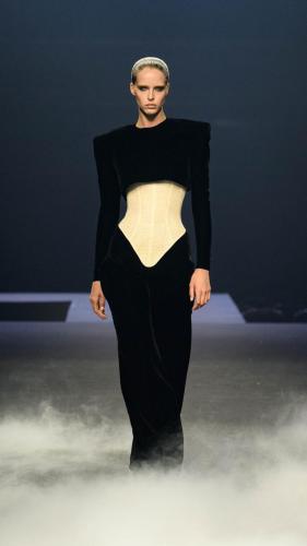 Ashi HCfw23 Look18