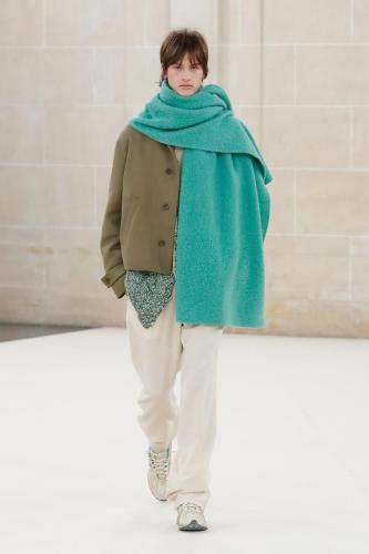 Auralee fw23 runway press look11