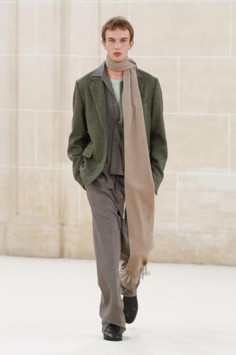 Auralee fw23 runway press look15