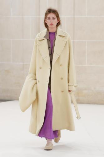 Auralee fw23 runway press look17