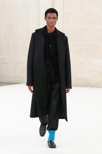 Auralee fw23 runway press look38