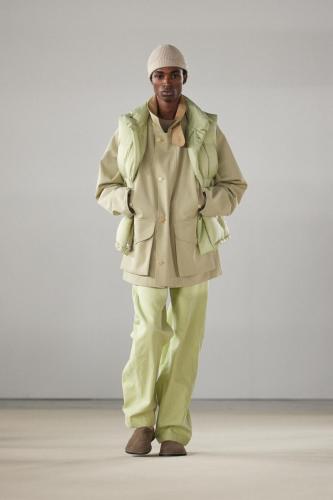 Auralee fw24 runway press look 17