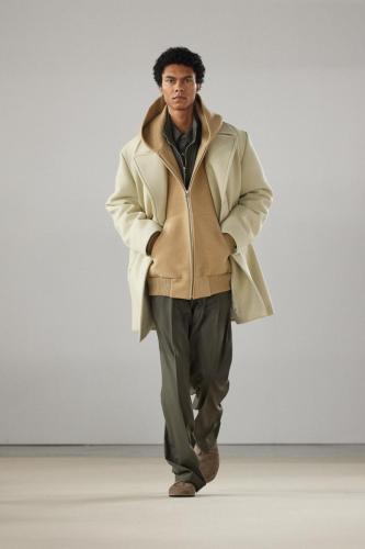 Auralee fw24 runway press look 27