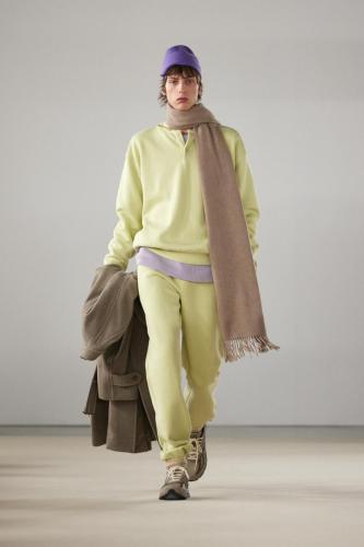 Auralee fw24 runway press look 29
