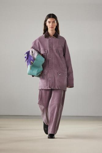 Auralee fw24 runway press look 30