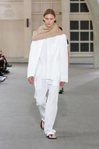 Auralee ss24 runway press look23