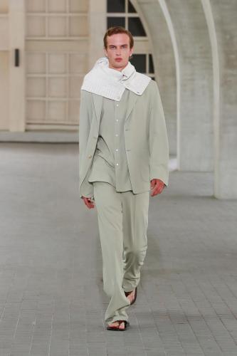 Auralee ss24 runway press look25