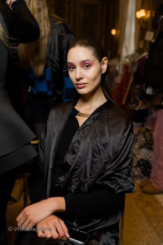 B-EseAzenaborFW26-005