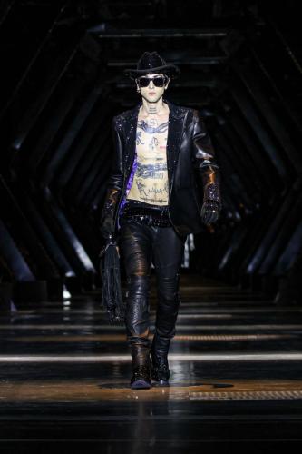 PHILIPP PLEIN ‘WINTER 23 FASHION SHOW