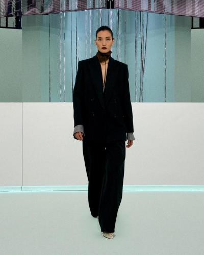 BOSS FW23 Fashion Show Runway Full Look Images-016  original