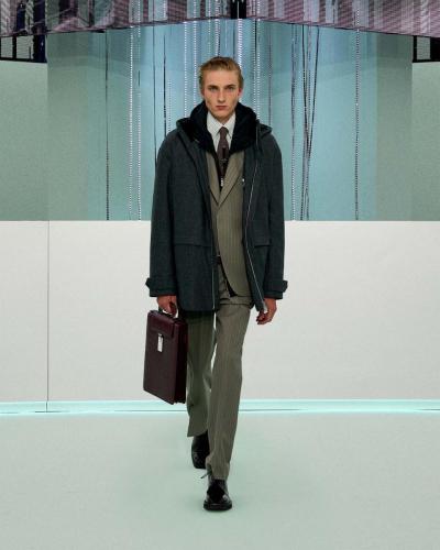 BOSS FW23 Fashion Show Runway Full Look Images-022  original