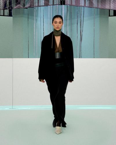 BOSS FW23 Fashion Show Runway Full Look Images-44  original