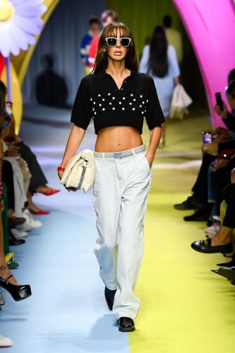 Benetton SS24 catwalk press look10