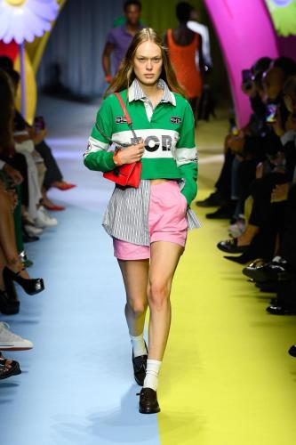 Benetton SS24 catwalk press look14