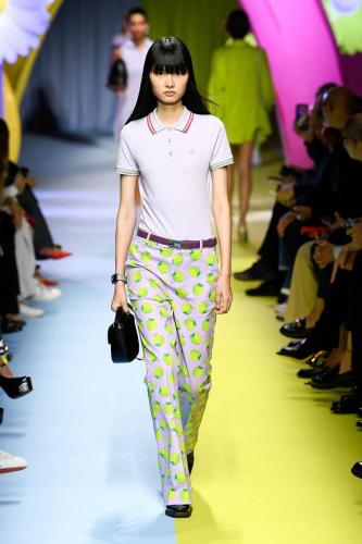 Benetton SS24 catwalk press look47