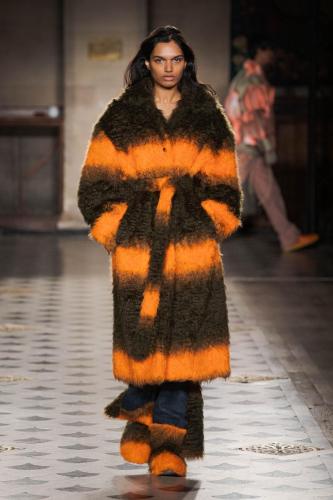 Bluemarble fw23 runway press look21