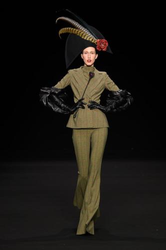 CHIARA-BONI-La-Petite-Robe Fashion-Show Fall-Winter-24-25 -1