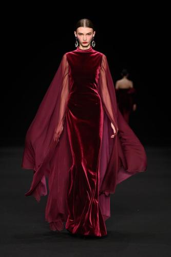 CHIARA-BONI-La-Petite-Robe Fashion-Show Fall-Winter-24-25 -11