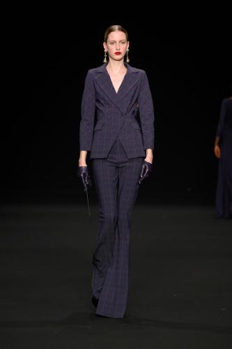 CHIARA-BONI-La-Petite-Robe Fashion-Show Fall-Winter-24-25 -12