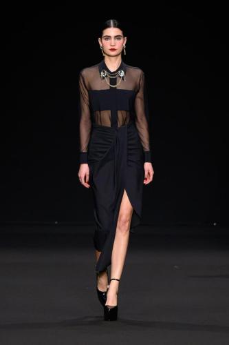 CHIARA-BONI-La-Petite-Robe Fashion-Show Fall-Winter-24-25 -16