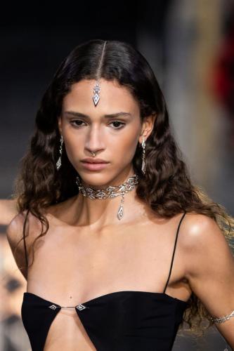 2023 Messika High Jewelry Show - Runway