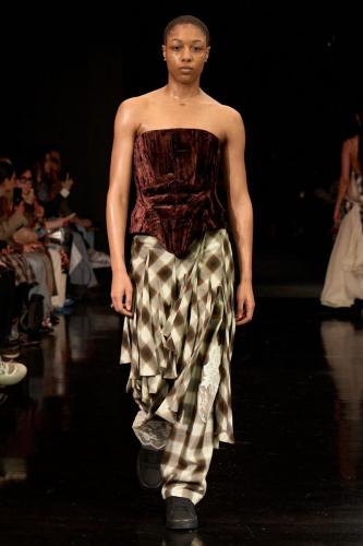 Photo: Daniele Oberrauch / Gorunway.com