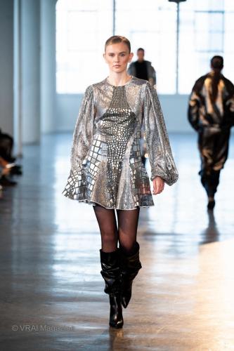 CustoRunwayFW24-023