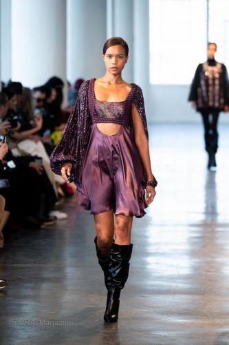 CustoRunwayFW24-037