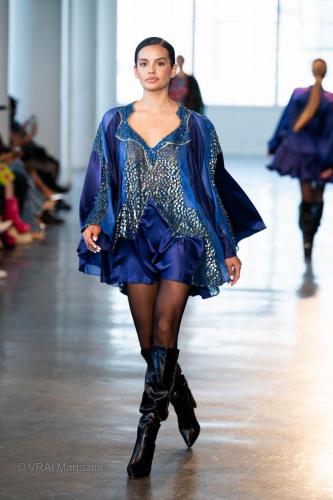 CustoRunwayFW24-043