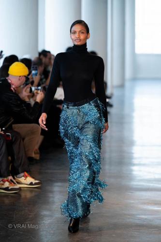 CustoRunwayFW24-049