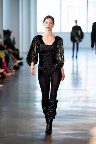 CustoRunwayFW24-064