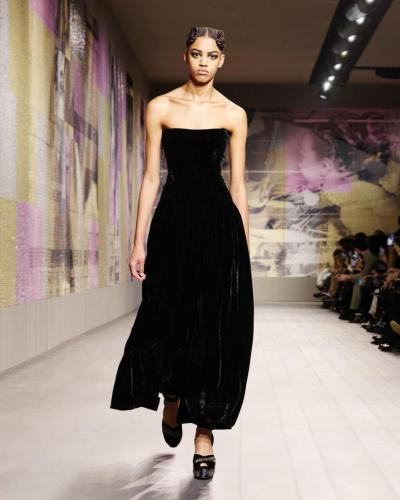 DIOR HCS23 002