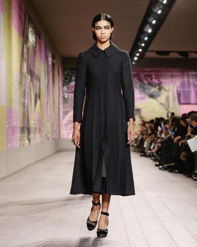 DIOR HCS23 010