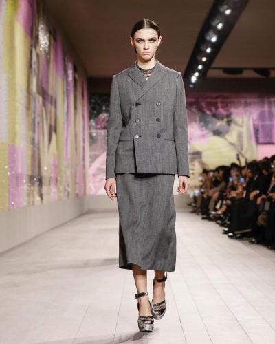 DIOR HCS23 022